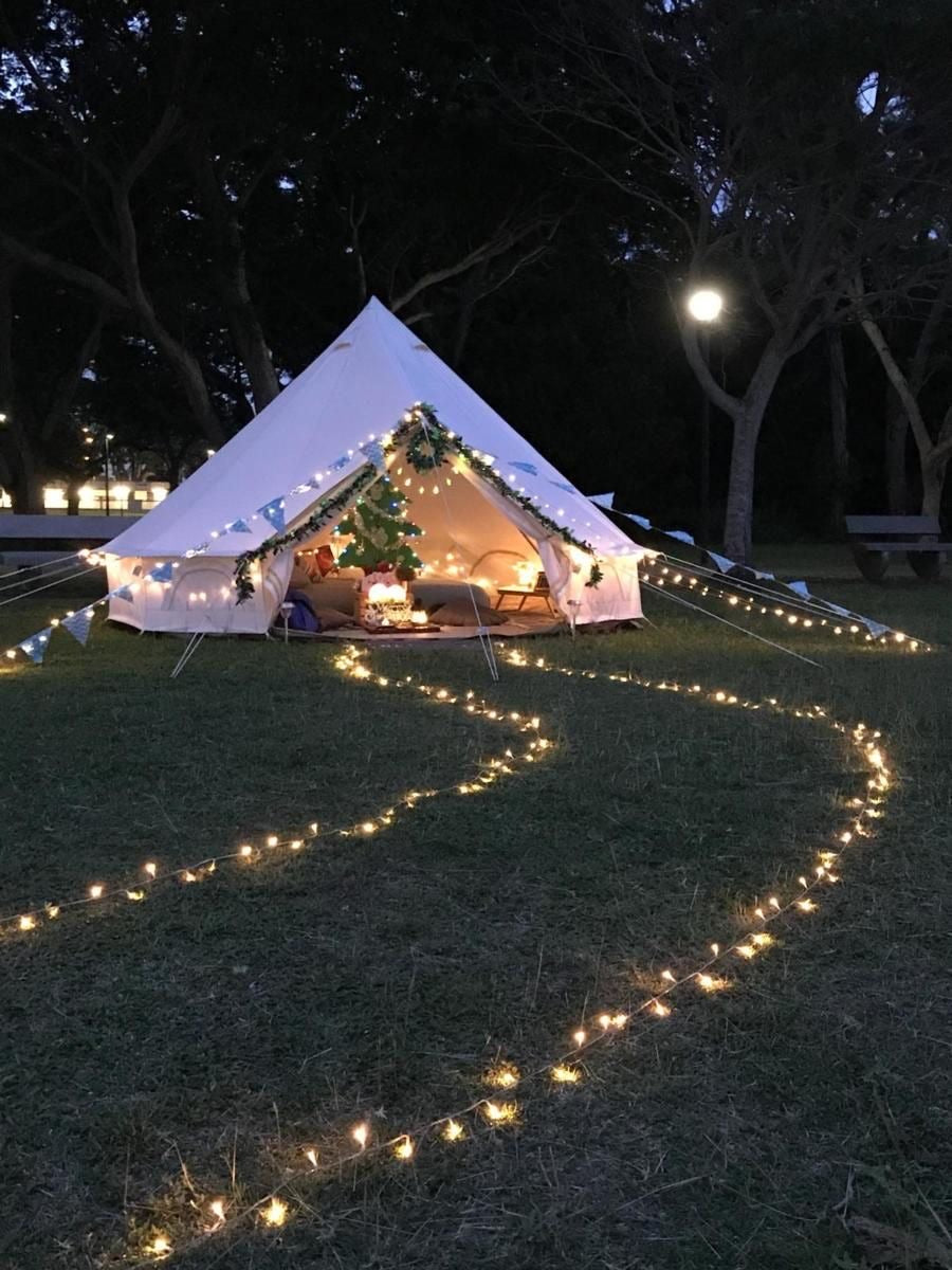 Romantic Beach Picnic in Dubai